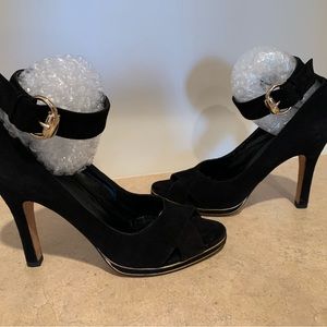 Autentic Gucci black Suede high heels Sandals